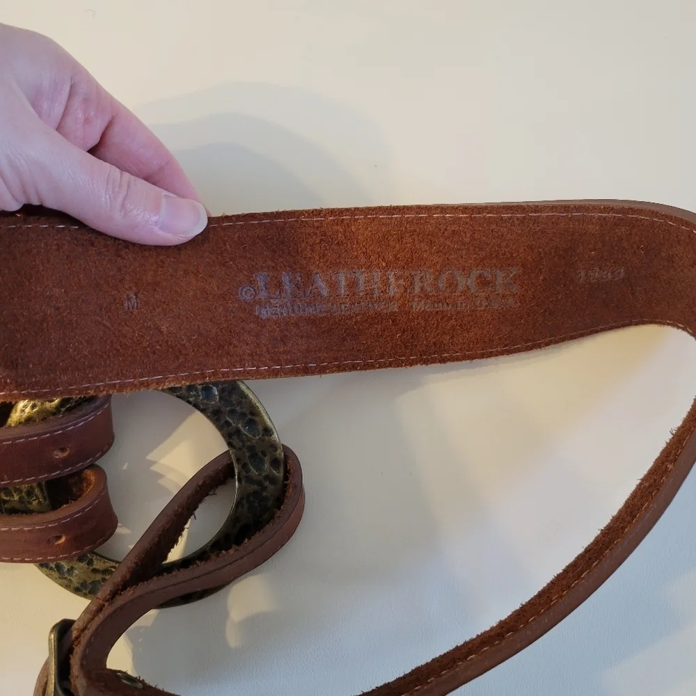 Leatherock Made in USA Hammered Circle Belt Buckle Multi Adjustable Brown M